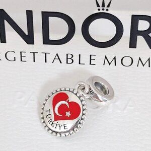 Pandora Türkiye Heart Flag Dangle Charm with box